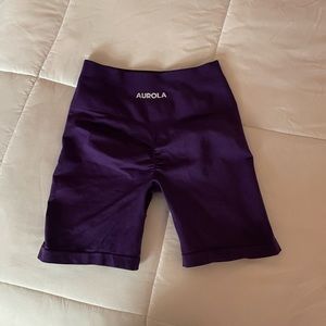 Aurola Shorts